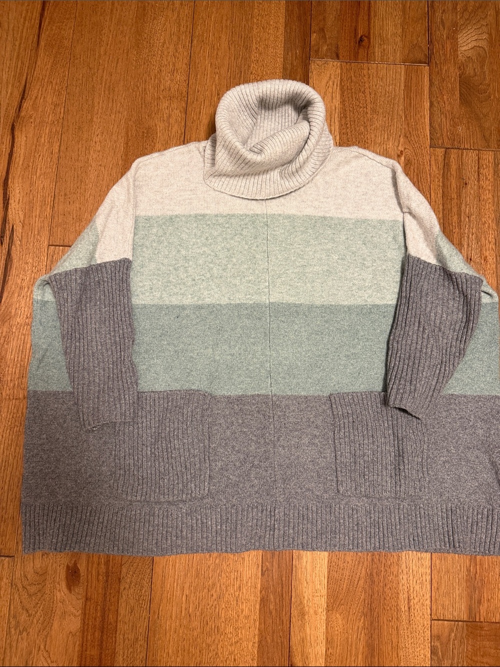 Blue Gray & Sage Colorblock Cowl Neck Sweater Tunic Small